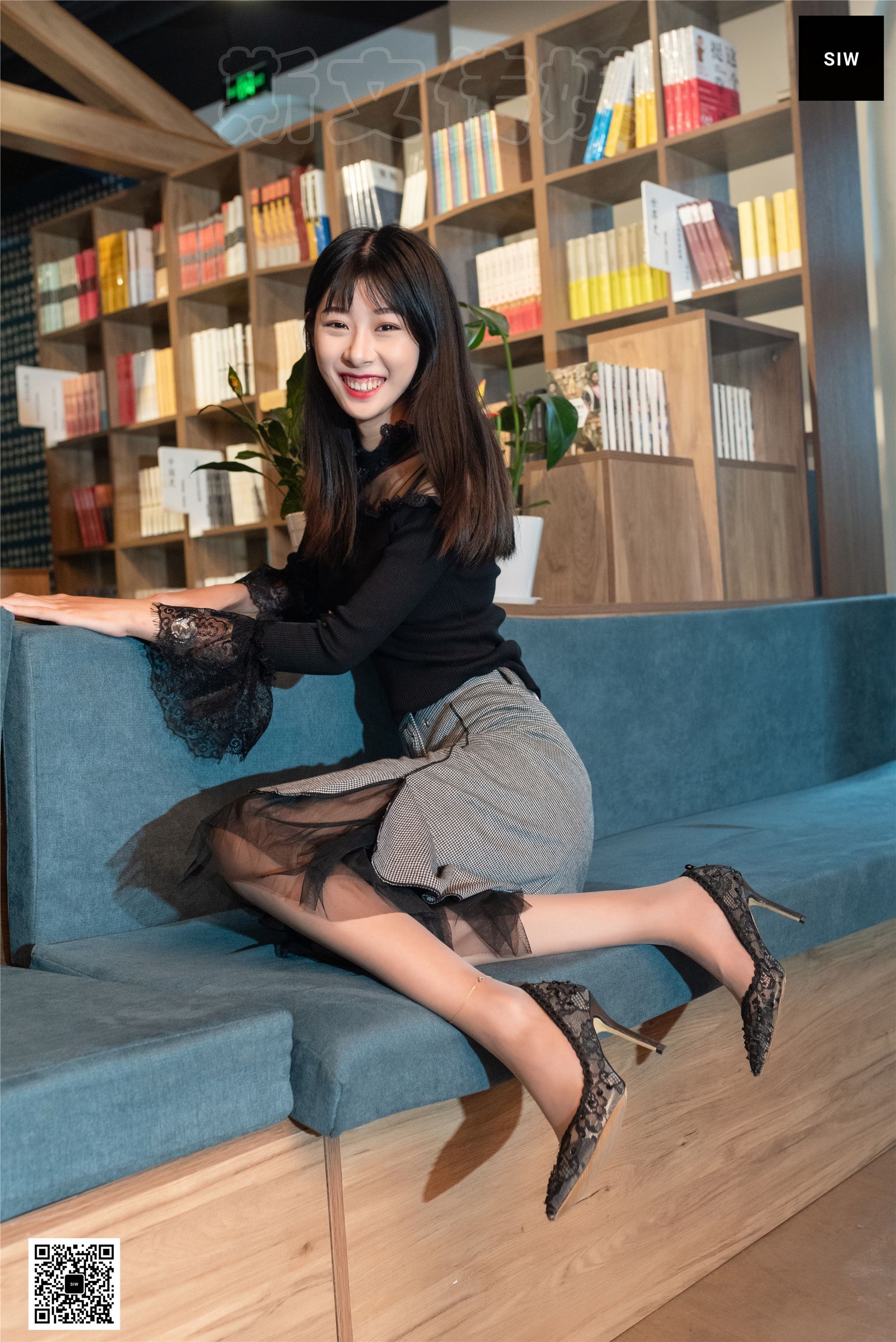 SIW斯文传媒 064 蕾丝花边黑灰拼色优雅淑女连衣裙 - 龙哥